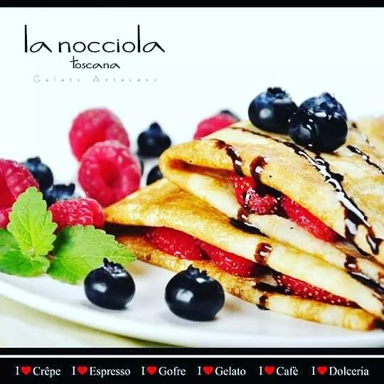 La Nocciola Burguers & Frankfurts & Crepes