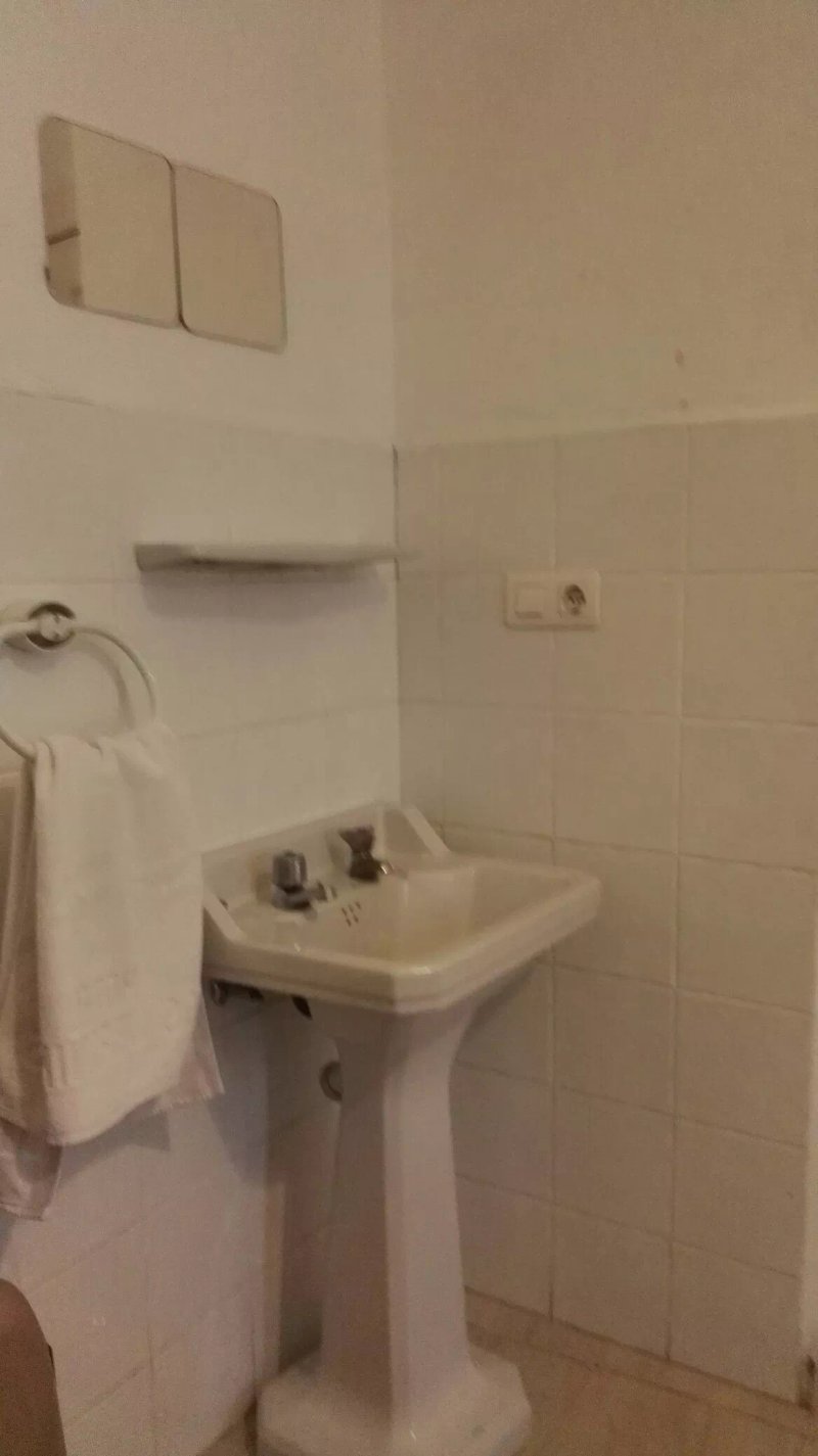 Duquesa Hostel