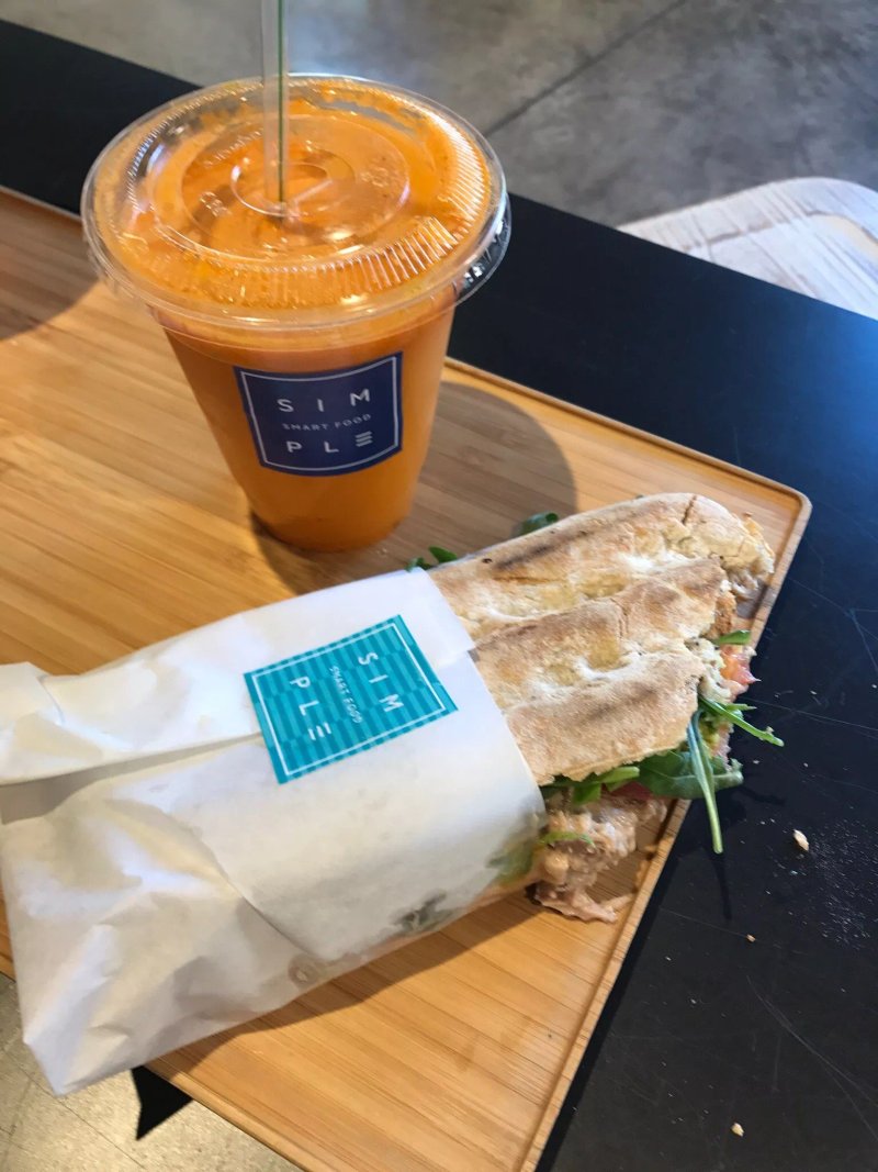 Simple Smart Food Bar Santa Catalina