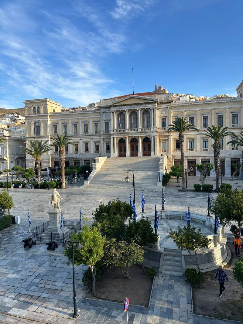 Syros Soul Luxury Suites