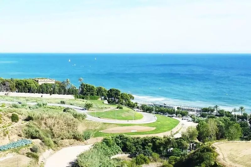 Charming spacious seaview penthouse. 2 private terraces, billiards,2 lifts,3 TV.