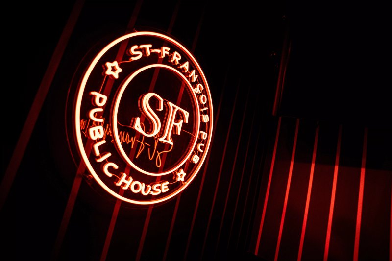 Saint Francois Pub