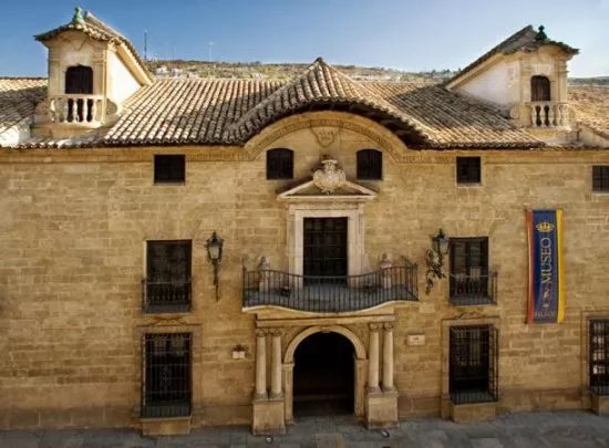 Palacio Abacial - Museo Arqueologico