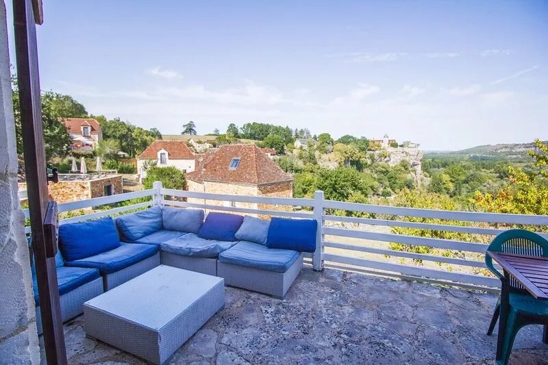 Country house with exceptional panorama