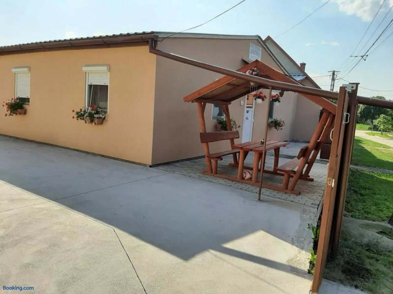 Abadszaloki Apartmanhaz