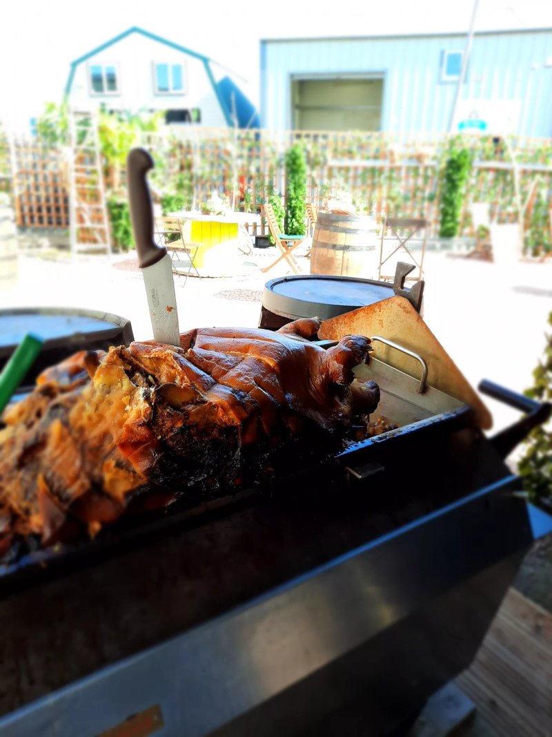 The Rollin Pig BBQ &street Food