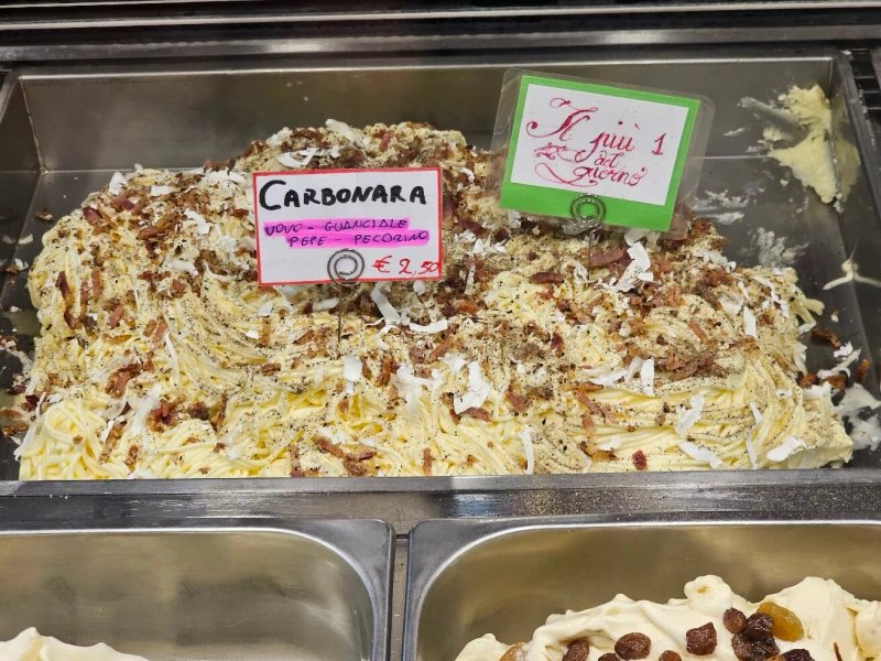 Gelateria Tutti i gusti piu uno
