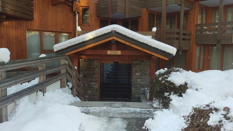 New apartment 32m2 duplex 200m from the slopes