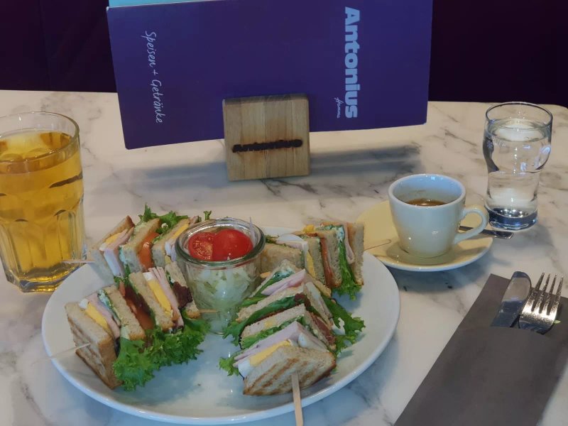 Cafe Antonius