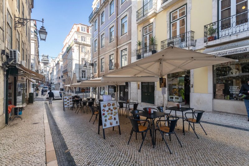 Santa Justa Apartments 24, Downtown Center