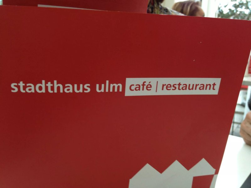 Cafe-Restaurant im Stadthaus