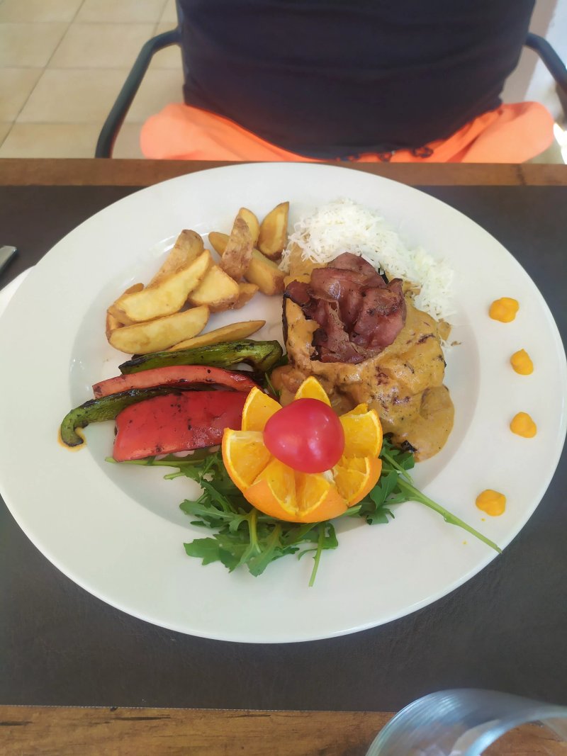 Skala Restoran Skradin