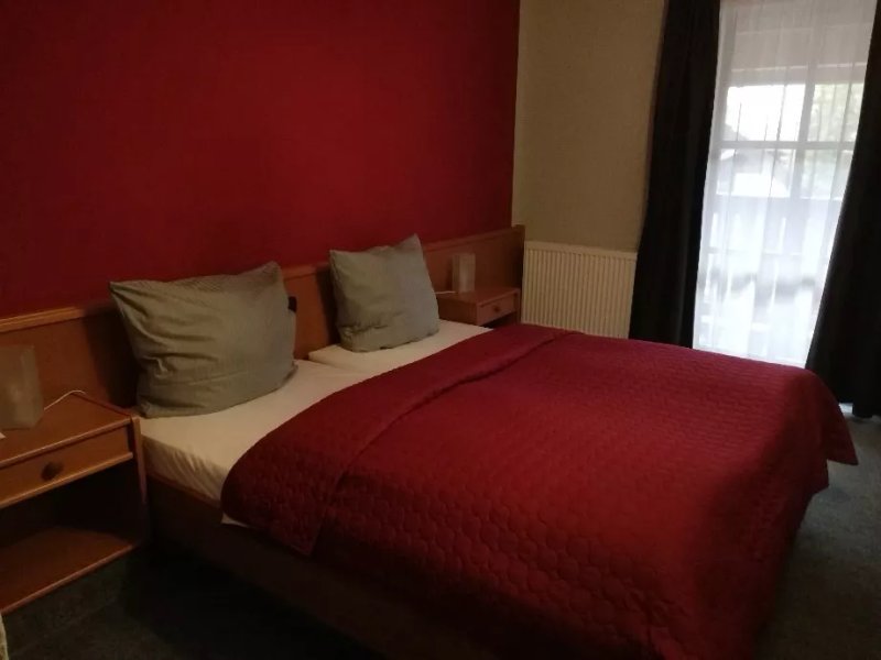 Hotel Rot