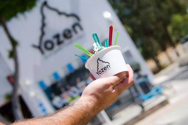 Yozen Pure Greek Frozen Yoghurt