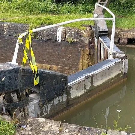 Kennet And Avon Devizes
