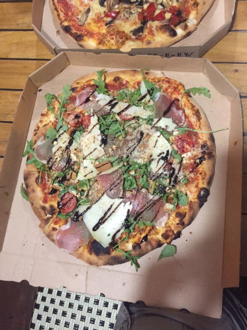 Pizza du Bastion place de l'eglise