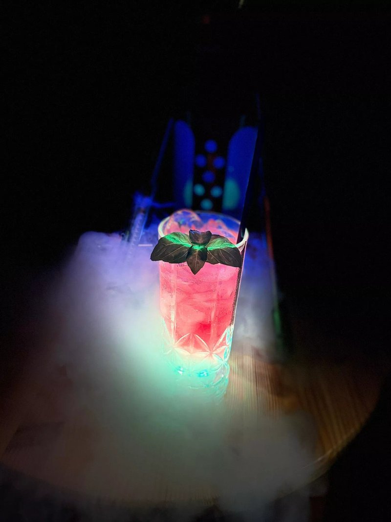 Cameron Cocktail - Shisha Bar