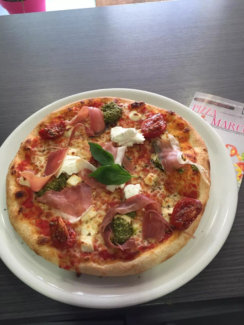 Pizza Marco