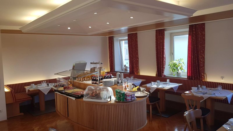 Nothaft Hotel Festzelt Metzgerei