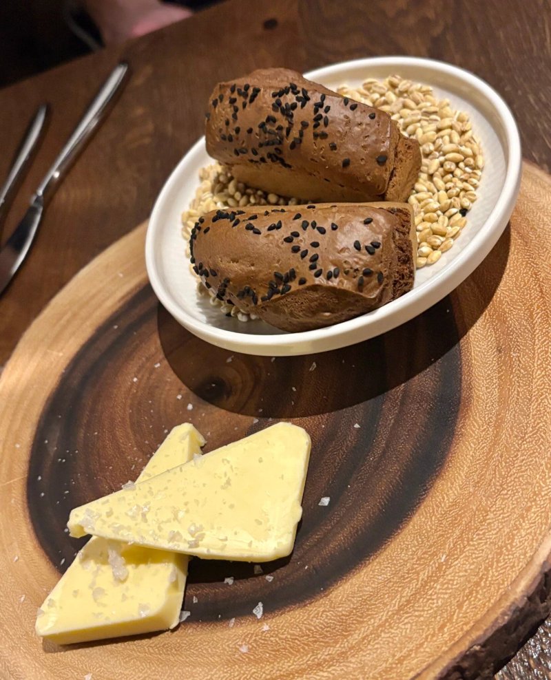 Hide Bistro And Bar