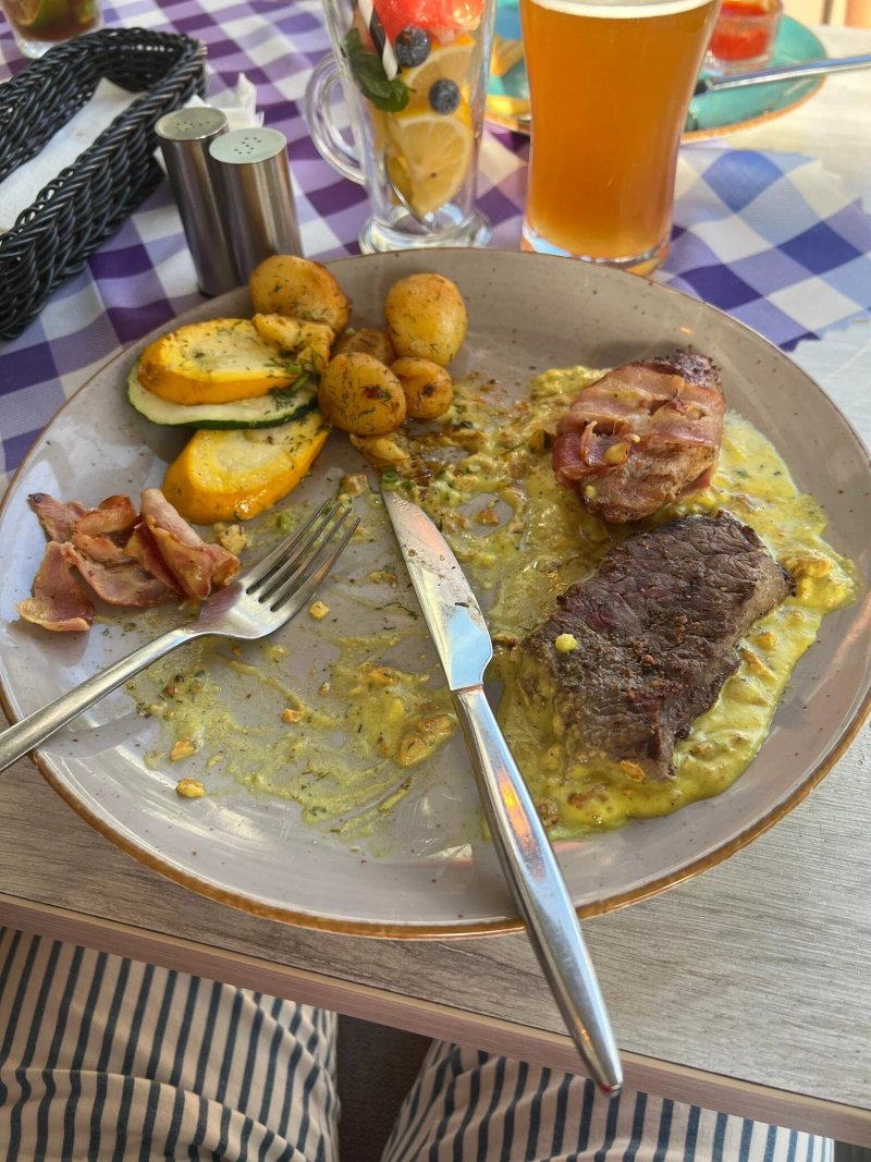 Restaurant & Cafe 'Mila'