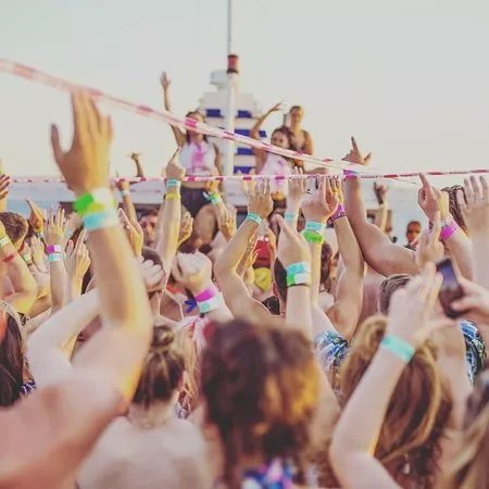MADIBIZA BOAT PARTY AGENCY