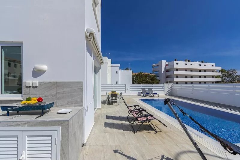 Protaras Villa Araella Near The Centre