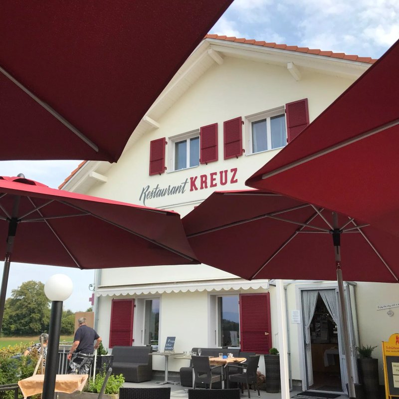 Zum goldenen Kreuz
