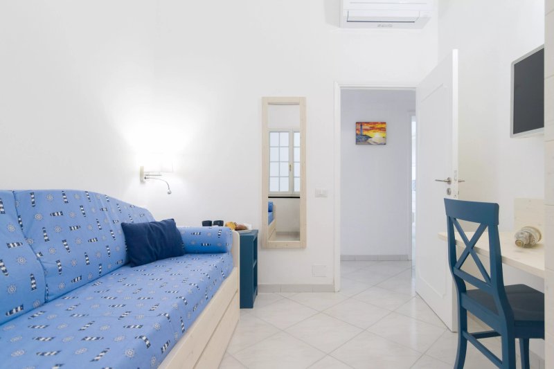 Aquamarine Relaxing Capri Suites