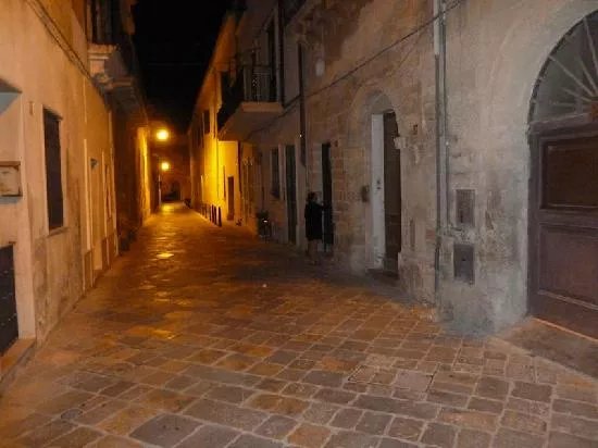 Bed Lecce