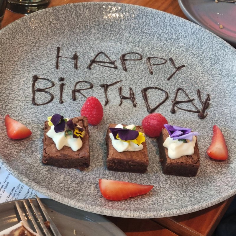 Broyage Bar & Bistro