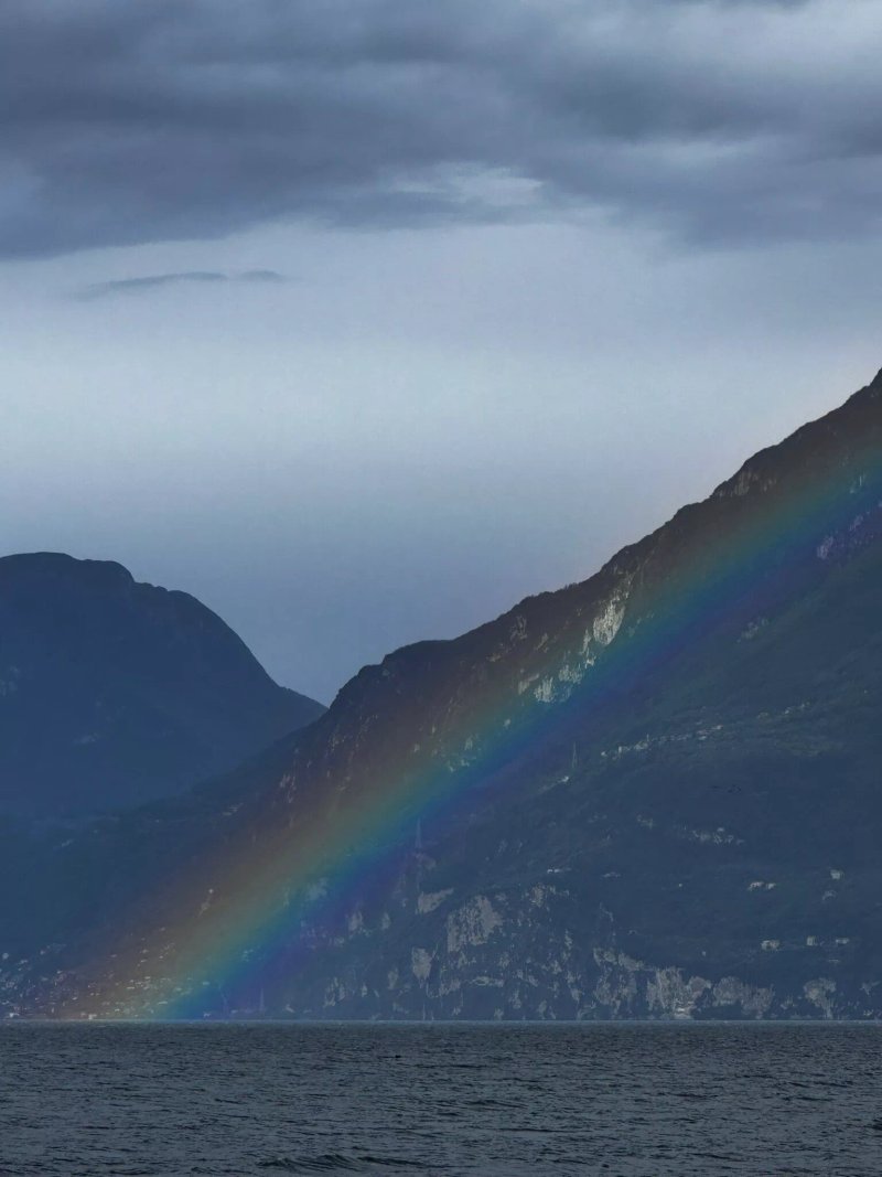 June Stay Lake Garda