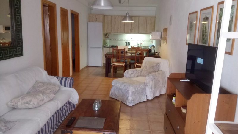 Granada II Apartments