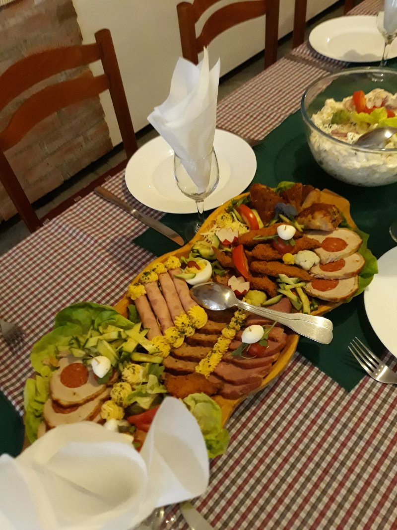 Vendiofa Grill Bistro