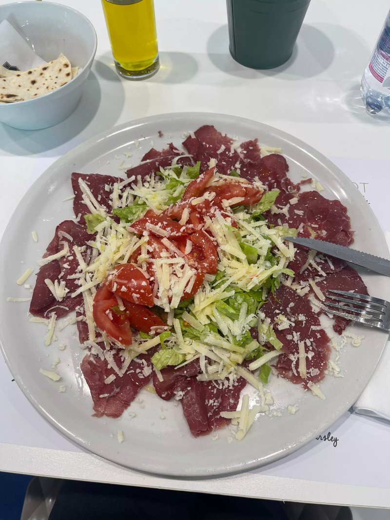 MaiSenza Lounge Wine Bar