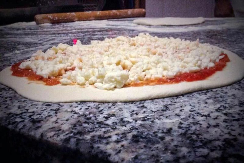 Bar Pizzeria Holiday