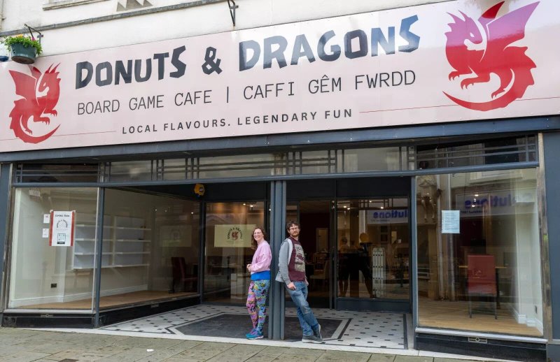 Donuts & Dragons