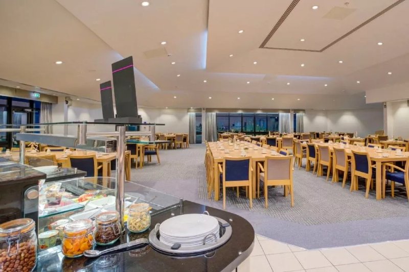 Warwick Conferences - Radcliffe