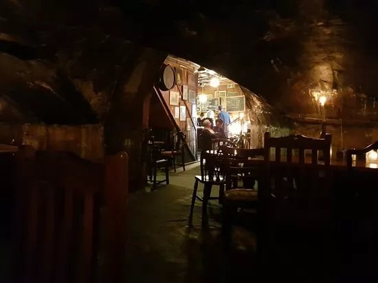 Gordons Wine bar