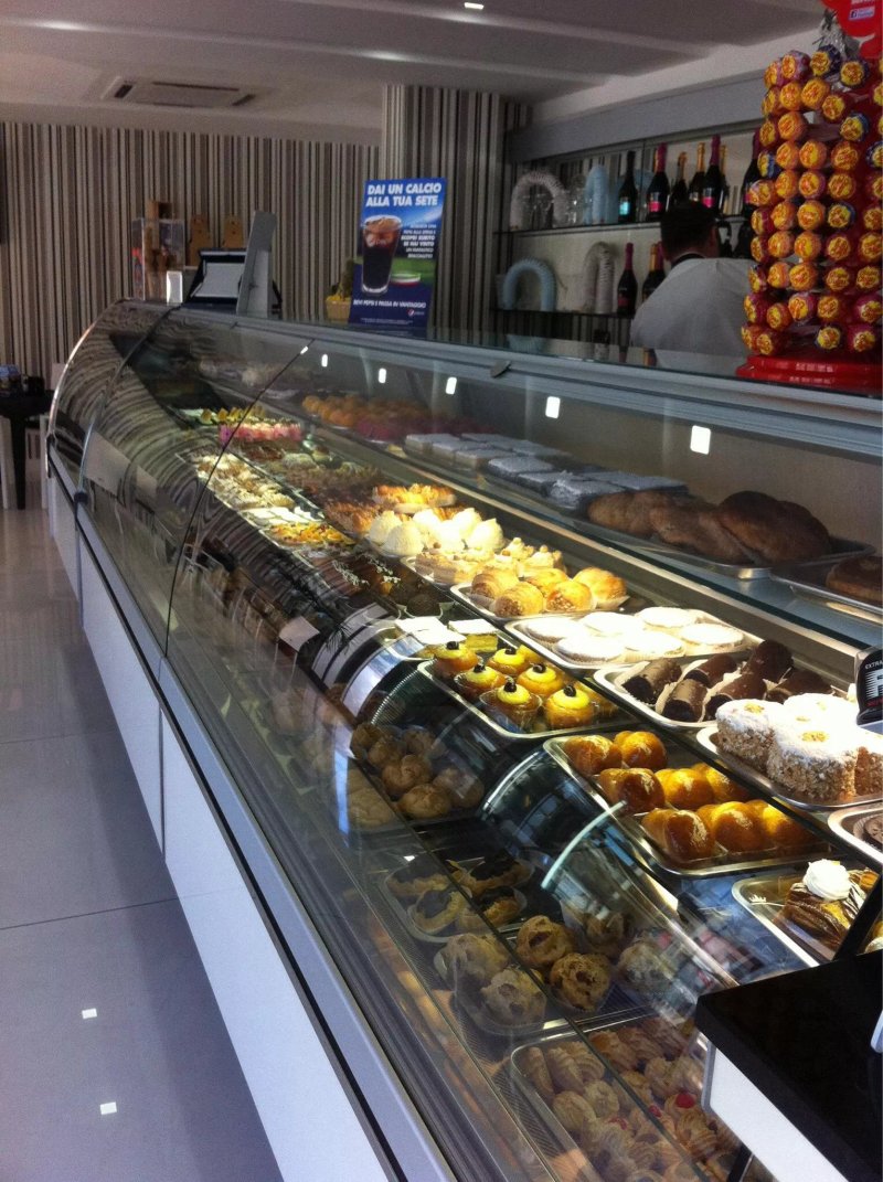 Laezza Caffe`