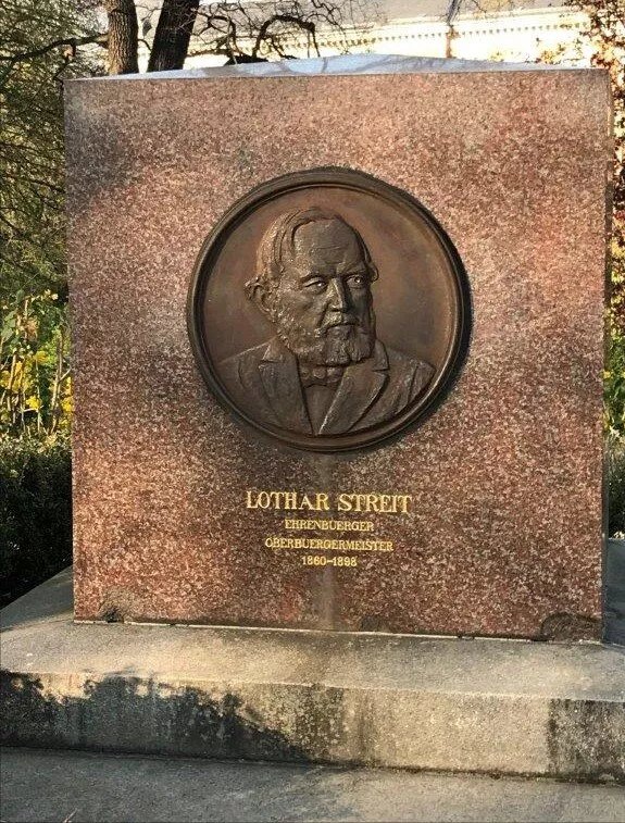 Lothar Streit Denkmal