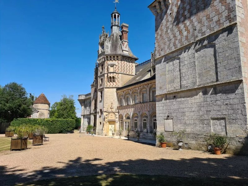 Chateau de Montigny-le-Gannelon