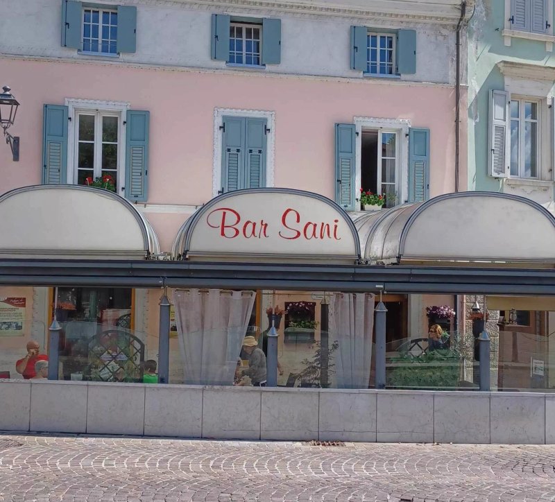 Bar Sani