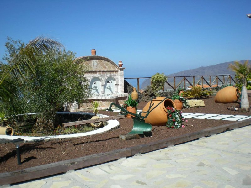 Apartamentos Fuente La Teja