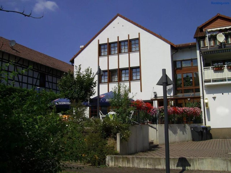 AN Der Linde