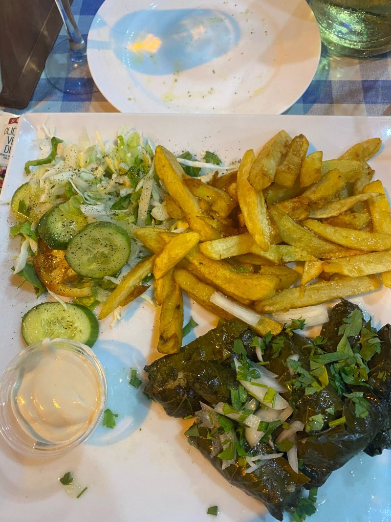 Georgias Tavern Avli