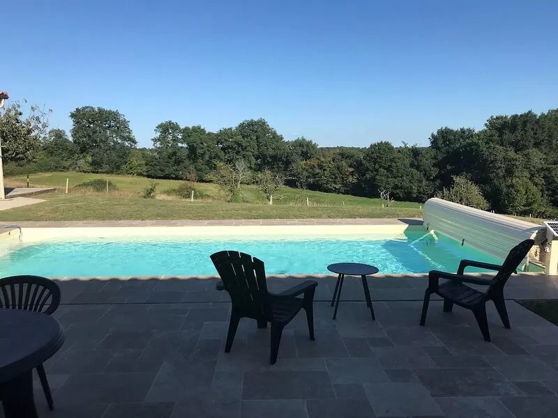 Beautiful stone house with pool