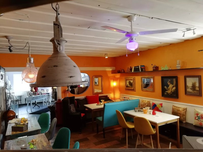 BUNT Restaurant