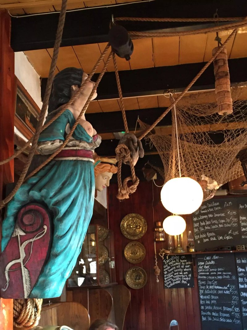 The Five Pilchards Inn