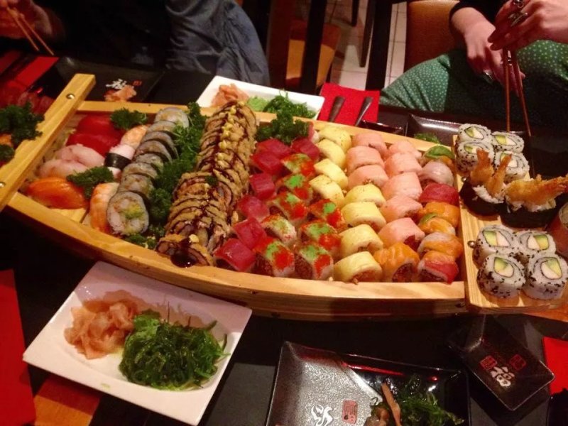 asian kitchen sushi wok grill take away